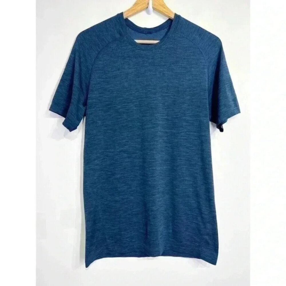 Lululemon Metal Vent Tech Short Sleeve